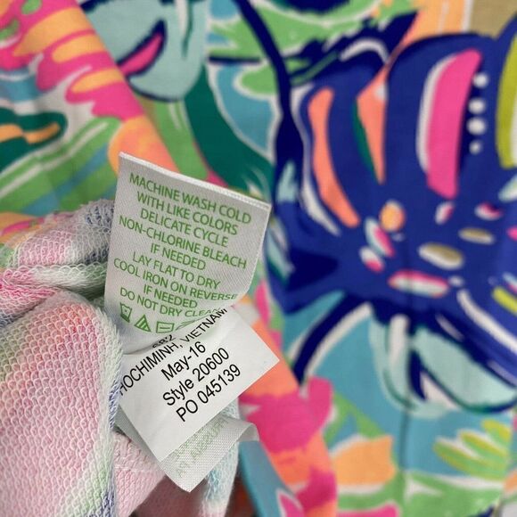 Lilly Pulitzer Top Print Skipper Popover - Picture 7 of 7